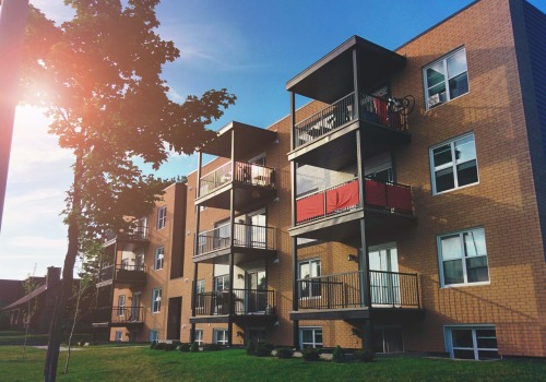 What Cleaning Responsibilities Do Landlords Have Before You Move In in Ontario?